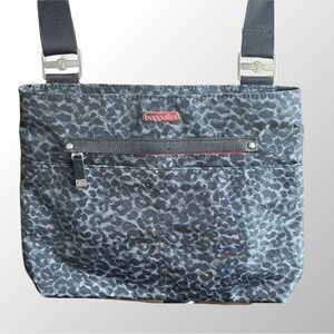 Baggallini Black & Gray Animal Print Crossbody Handbag‎